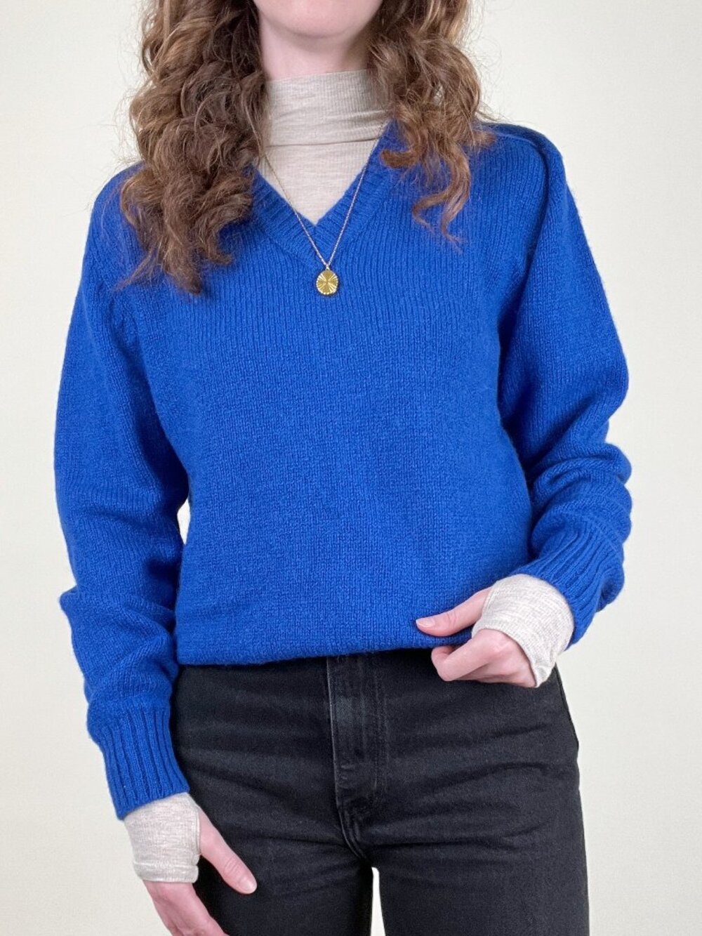 Vintage 100% Wool Cobalt Royal Blue Sweater V-Neck Oversized Loose Scandinavian